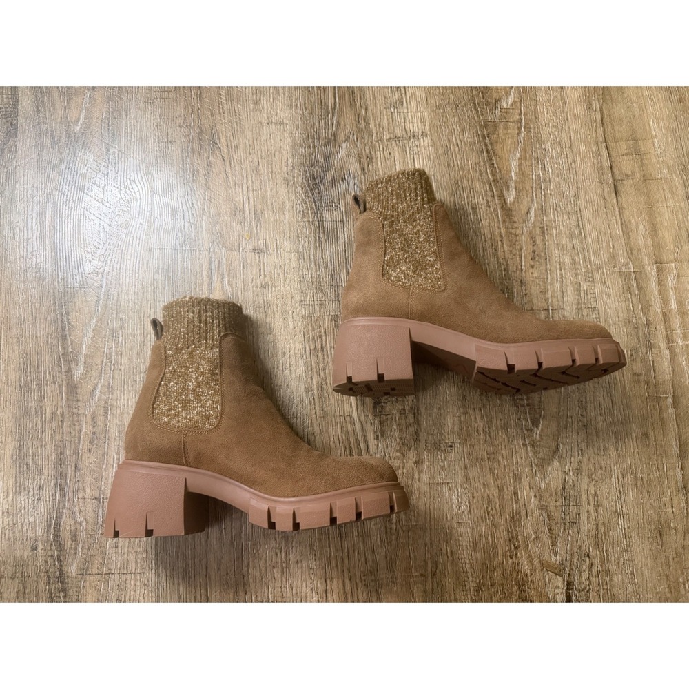 Steve Madden Gayle Tan Suede Lug Sole Knit Sock Chelsea Boots 7M
